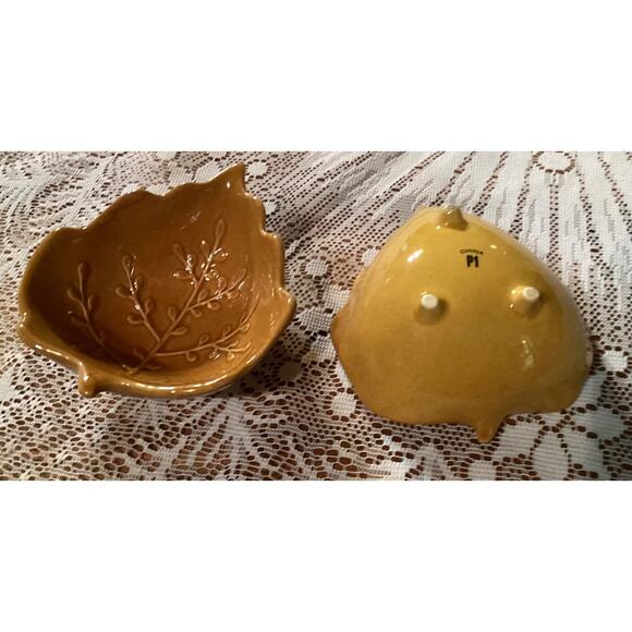 Set of 2 Pier 1 Imports Yellow Golden Leaf Footed Bowls Fall Stoneware - Picture 8 of 8